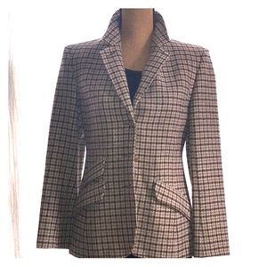 Woman’s Check Wool Blazer.